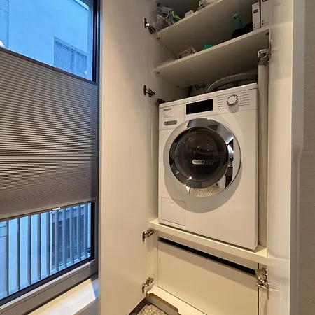 Апартаменты Attina Mit Eigener Sauna Und Aufzug *