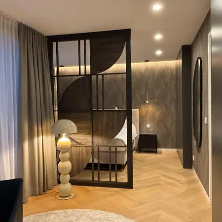 Attina Mit Eigener Sauna Und Aufzug Висмар